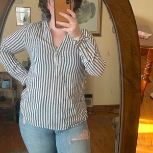 Old Navy Small striped blouse